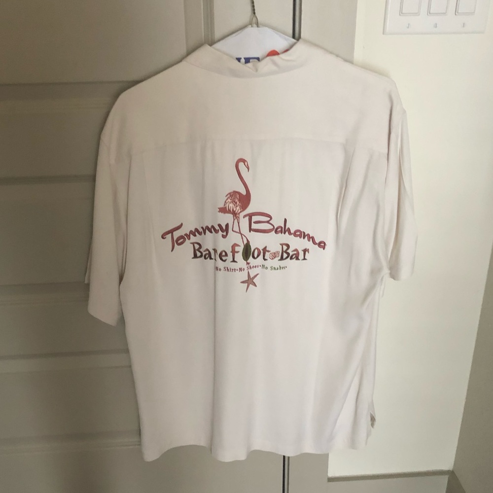 Tommy bahama button down